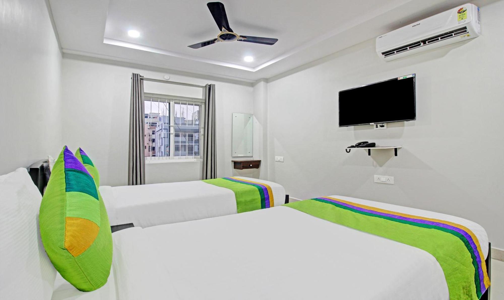 Itsy Hotels Sunrise Grand, Hitech City Χιντεραμπάντ Εξωτερικό φωτογραφία